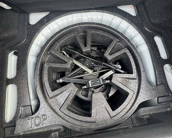 Білий Опель Інсігнія, об'ємом двигуна 1.5 л та пробігом 125 тис. км за 16700 $, фото 13 на Automoto.ua