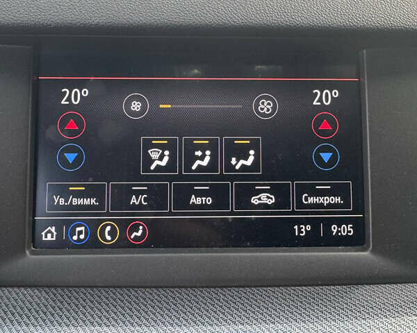 Білий Опель Інсігнія, об'ємом двигуна 1.5 л та пробігом 125 тис. км за 16700 $, фото 16 на Automoto.ua