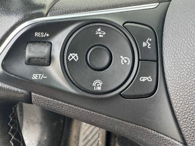 Білий Опель Інсігнія, об'ємом двигуна 1.5 л та пробігом 125 тис. км за 16700 $, фото 19 на Automoto.ua