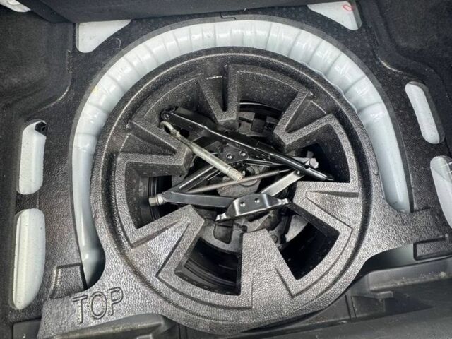 Білий Опель Інсігнія, об'ємом двигуна 1.5 л та пробігом 125 тис. км за 16700 $, фото 10 на Automoto.ua