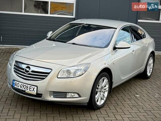 Бежевий Опель Інсігнія, об'ємом двигуна 1.8 л та пробігом 159 тис. км за 7750 $, фото 3 на Automoto.ua
