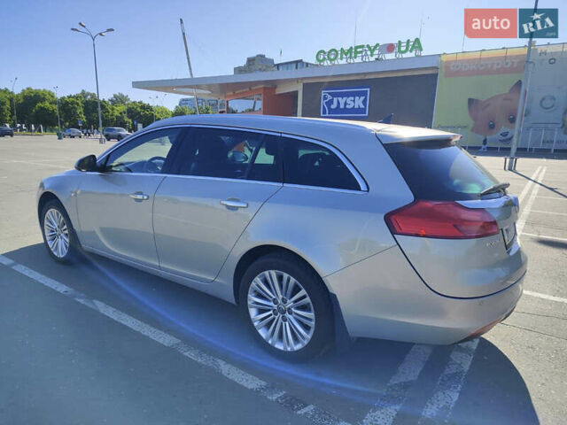 Бежевый Опель Инсигния, объемом двигателя 2 л и пробегом 198 тыс. км за 10300 $, фото 5 на Automoto.ua