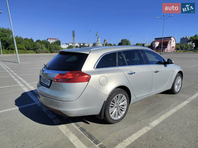 Бежевый Опель Инсигния, объемом двигателя 2 л и пробегом 198 тыс. км за 10300 $, фото 8 на Automoto.ua