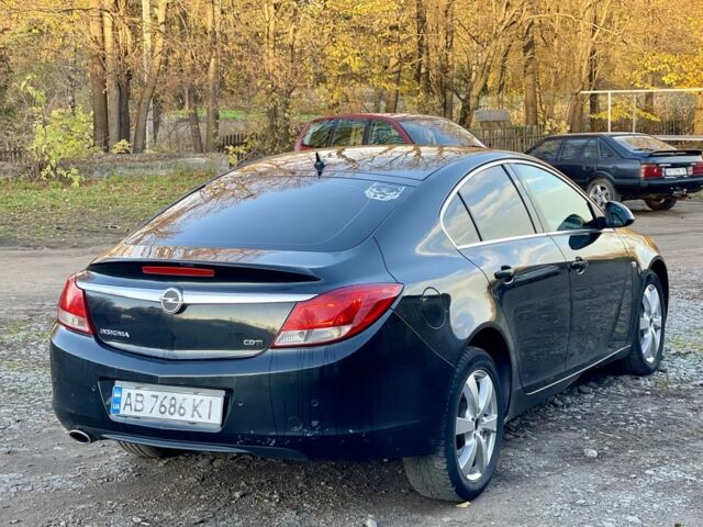 Чорний Опель Інсігнія, об'ємом двигуна 2 л та пробігом 200 тис. км за 5450 $, фото 7 на Automoto.ua