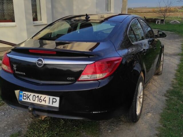 Черный Опель Инсигния, объемом двигателя 2 л и пробегом 321 тыс. км за 7200 $, фото 11 на Automoto.ua