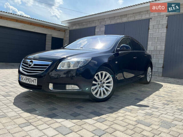 Черный Опель Инсигния, объемом двигателя 2 л и пробегом 320 тыс. км за 7402 $, фото 45 на Automoto.ua