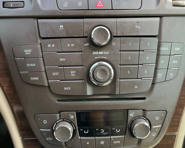 Черный Опель Инсигния, объемом двигателя 2 л и пробегом 320 тыс. км за 7402 $, фото 24 на Automoto.ua