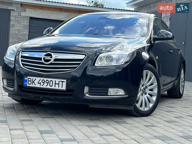 Черный Опель Инсигния, объемом двигателя 2 л и пробегом 320 тыс. км за 7402 $, фото 78 на Automoto.ua