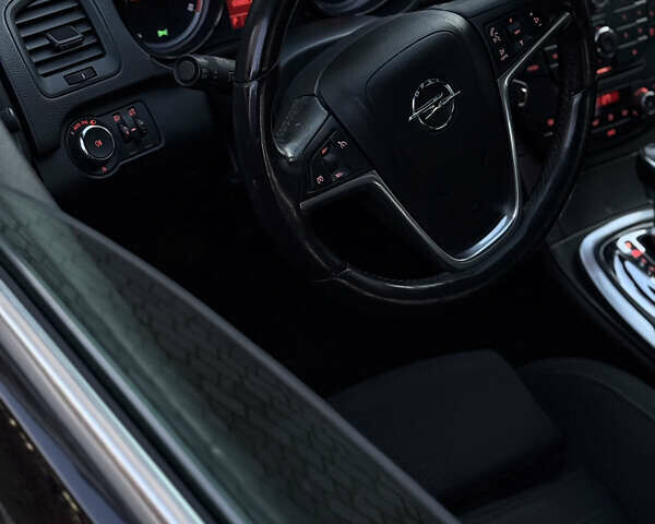 Опель Инсигния 2008 в Ивано-Франковске на Automoto.ua Черный Опель Инсигния, объемом двигателя 1.96 л и пробегом 255 тыс. км за 7000 $, фото 32 на Automoto.ua