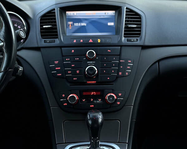 Опель Инсигния 2008 в Ивано-Франковске на Automoto.ua Черный Опель Инсигния, объемом двигателя 1.96 л и пробегом 255 тыс. км за 7000 $, фото 16 на Automoto.ua