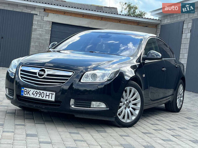 Черный Опель Инсигния, объемом двигателя 2 л и пробегом 320 тыс. км за 7402 $, фото 76 на Automoto.ua