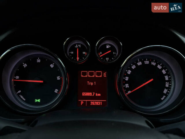 Опель Инсигния 2008 в Ивано-Франковске на Automoto.ua Черный Опель Инсигния, объемом двигателя 1.96 л и пробегом 255 тыс. км за 7000 $, фото 22 на Automoto.ua