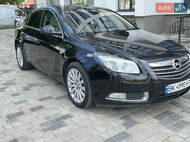 Черный Опель Инсигния, объемом двигателя 2 л и пробегом 320 тыс. км за 7402 $, фото 70 на Automoto.ua