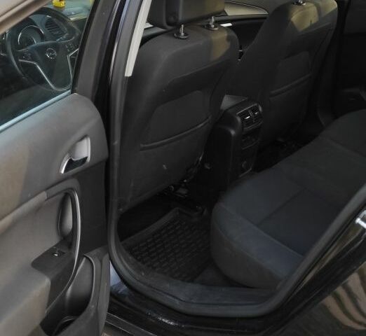 Черный Опель Инсигния, объемом двигателя 2 л и пробегом 321 тыс. км за 7200 $, фото 20 на Automoto.ua