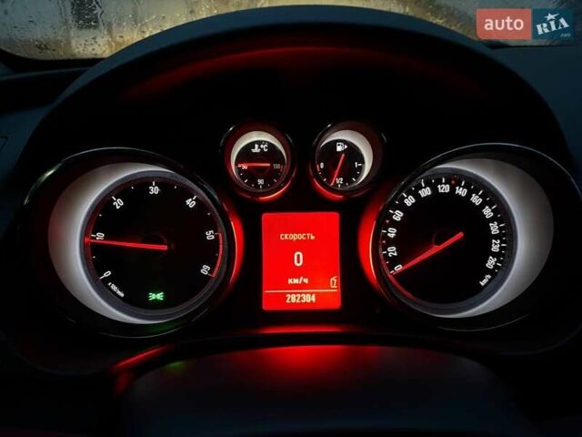 Черный Опель Инсигния, объемом двигателя 2 л и пробегом 282 тыс. км за 8500 $, фото 8 на Automoto.ua