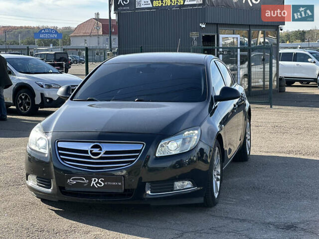 Черный Опель Инсигния, объемом двигателя 2 л и пробегом 263 тыс. км за 8500 $, фото 4 на Automoto.ua