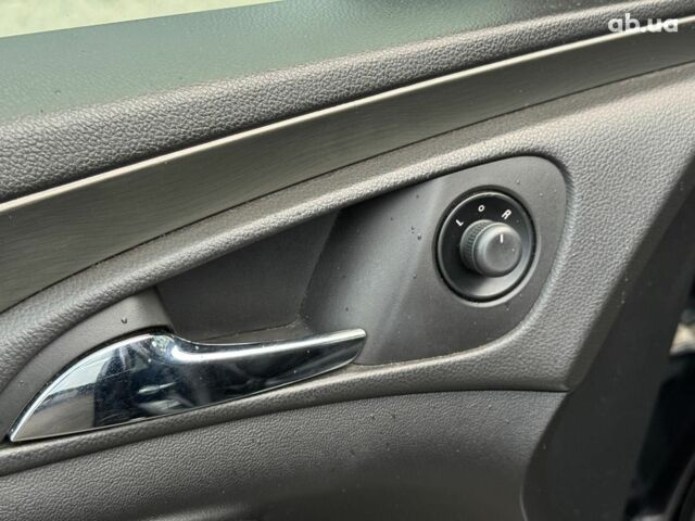 Черный Опель Инсигния, объемом двигателя 1.6 л и пробегом 224 тыс. км за 7890 $, фото 13 на Automoto.ua