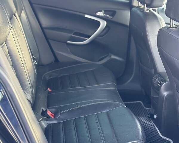 Опель Інсігнія 2009 у Калуше на Automoto.ua Чорний Опель Інсігнія, об'ємом двигуна 2 л та пробігом 290 тис. км за 7900 $, фото 14 на Automoto.ua