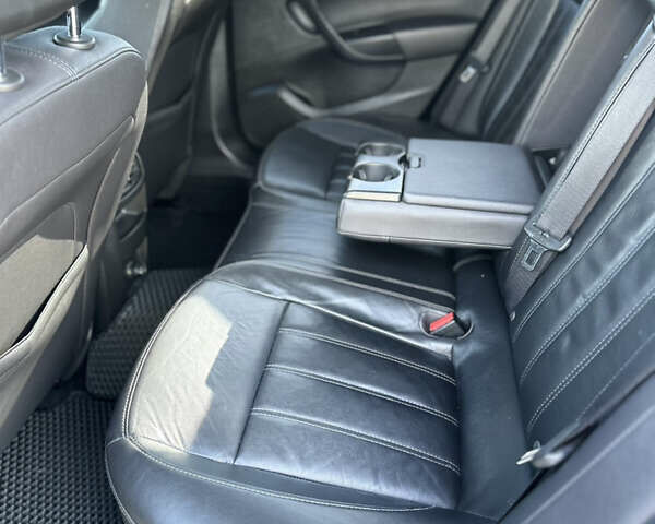 Черный Опель Инсигния, объемом двигателя 2 л и пробегом 263 тыс. км за 8500 $, фото 15 на Automoto.ua