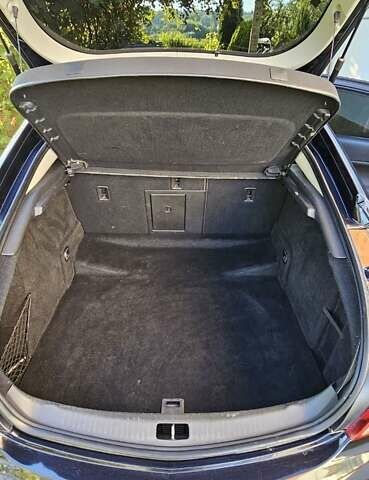 Чорний Опель Інсігнія, об'ємом двигуна 2 л та пробігом 182 тис. км за 7800 $, фото 24 на Automoto.ua