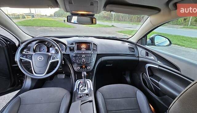 Чорний Опель Інсігнія, об'ємом двигуна 2 л та пробігом 182 тис. км за 8300 $, фото 19 на Automoto.ua