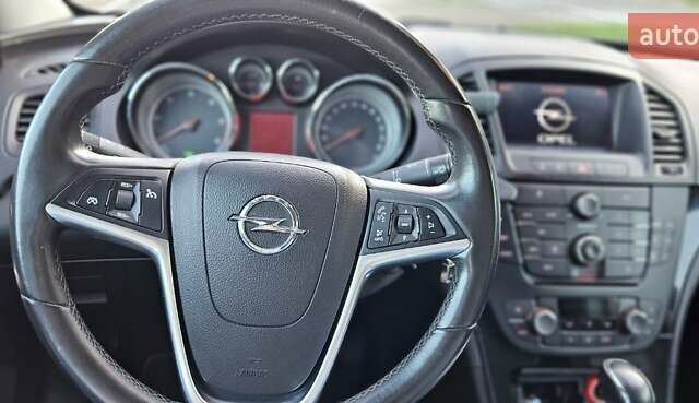 Чорний Опель Інсігнія, об'ємом двигуна 2 л та пробігом 182 тис. км за 7800 $, фото 14 на Automoto.ua