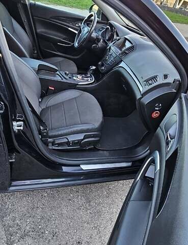 Чорний Опель Інсігнія, об'ємом двигуна 2 л та пробігом 182 тис. км за 8300 $, фото 15 на Automoto.ua