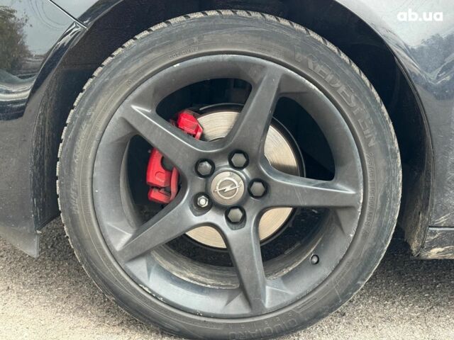 Черный Опель Инсигния, объемом двигателя 1.6 л и пробегом 224 тыс. км за 7890 $, фото 10 на Automoto.ua