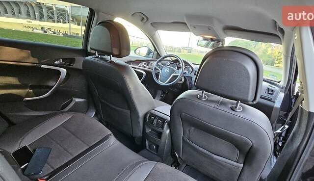 Чорний Опель Інсігнія, об'ємом двигуна 2 л та пробігом 182 тис. км за 8300 $, фото 21 на Automoto.ua