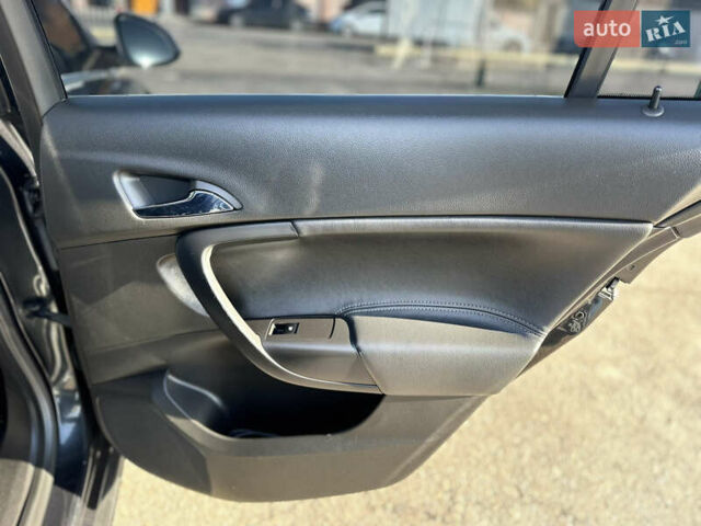 Черный Опель Инсигния, объемом двигателя 2 л и пробегом 263 тыс. км за 8500 $, фото 23 на Automoto.ua