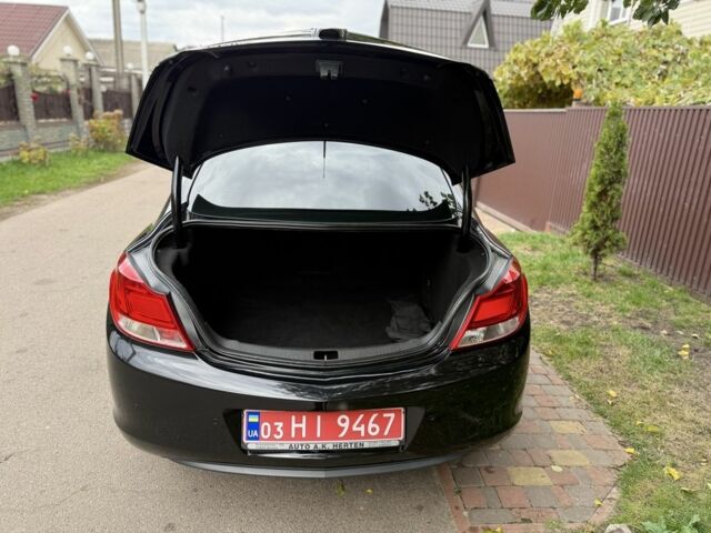 Чорний Опель Інсігнія, об'ємом двигуна 1.8 л та пробігом 192 тис. км за 8000 $, фото 18 на Automoto.ua