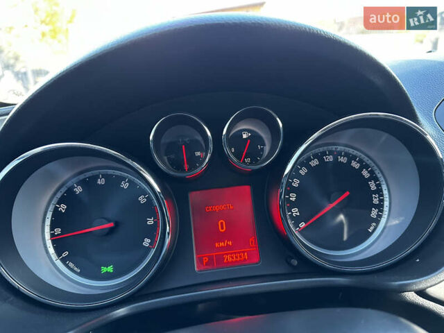 Черный Опель Инсигния, объемом двигателя 2 л и пробегом 263 тыс. км за 8500 $, фото 26 на Automoto.ua