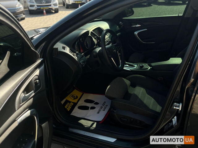 Черный Опель Инсигния, объемом двигателя 2 л и пробегом 333 тыс. км за 9000 $, фото 9 на Automoto.ua