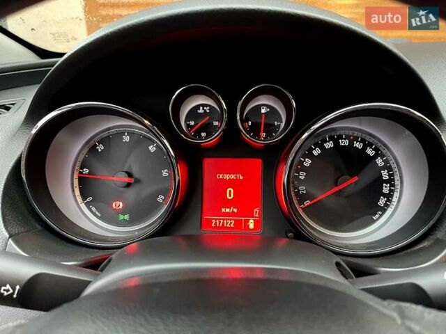 Черный Опель Инсигния, объемом двигателя 1.96 л и пробегом 217 тыс. км за 7777 $, фото 31 на Automoto.ua