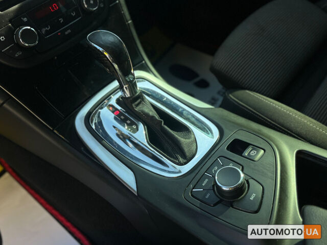 Черный Опель Инсигния, объемом двигателя 2 л и пробегом 333 тыс. км за 9000 $, фото 21 на Automoto.ua