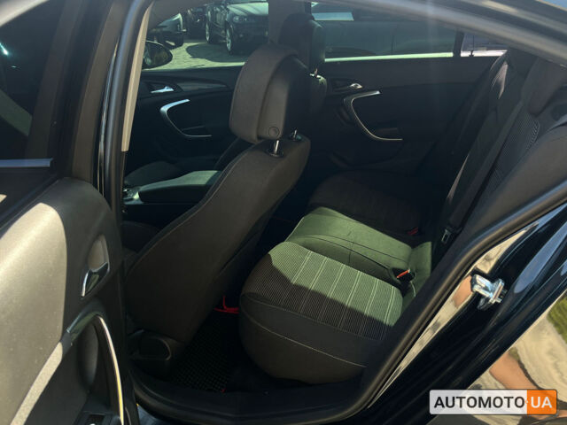 Черный Опель Инсигния, объемом двигателя 2 л и пробегом 333 тыс. км за 9000 $, фото 26 на Automoto.ua