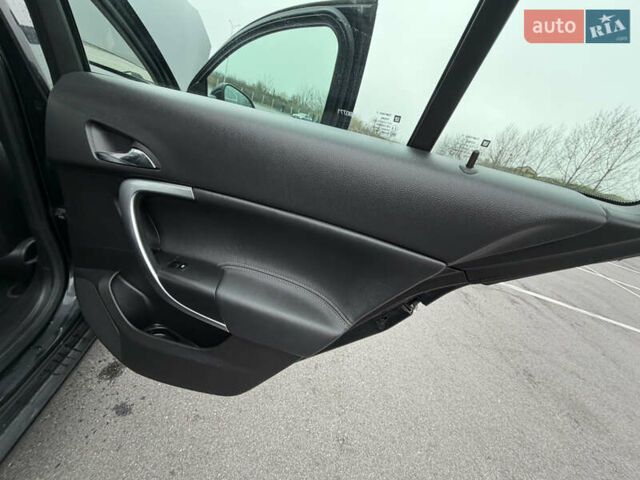 Черный Опель Инсигния, объемом двигателя 1.96 л и пробегом 262 тыс. км за 8999 $, фото 25 на Automoto.ua