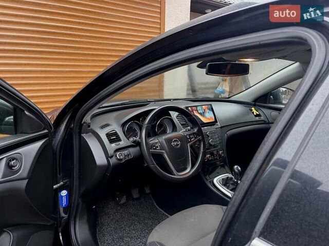 Черный Опель Инсигния, объемом двигателя 1.96 л и пробегом 217 тыс. км за 7777 $, фото 18 на Automoto.ua