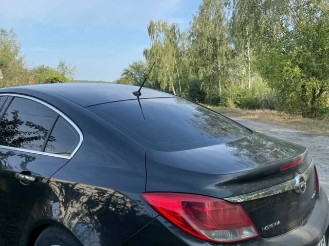 Чорний Опель Інсігнія, об'ємом двигуна 2 л та пробігом 290 тис. км за 7400 $, фото 7 на Automoto.ua