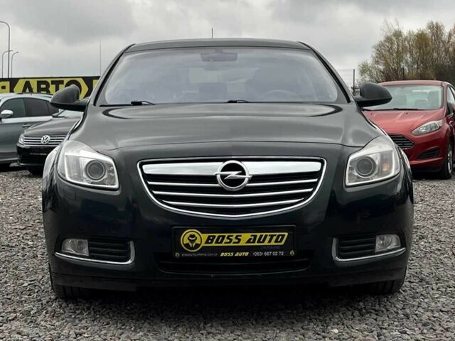 Чорний Опель Інсігнія, об'ємом двигуна 1.5 л та пробігом 161 тис. км за 8750 $, фото 1 на Automoto.ua