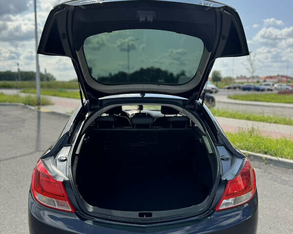 Черный Опель Инсигния, объемом двигателя 1.96 л и пробегом 285 тыс. км за 6500 $, фото 6 на Automoto.ua