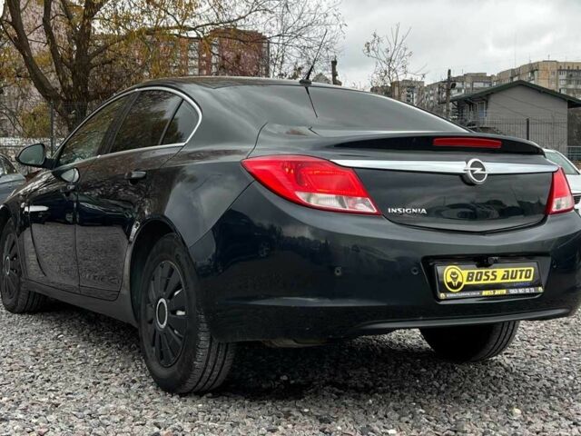 Чорний Опель Інсігнія, об'ємом двигуна 1.5 л та пробігом 161 тис. км за 8750 $, фото 3 на Automoto.ua