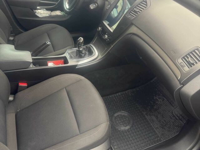 Опель Инсигния 2012 в Львове на Automoto.ua Черный Опель Инсигния, объемом двигателя 1.4 л и пробегом 160 тыс. км за 8000 $, фото 2 на Automoto.ua