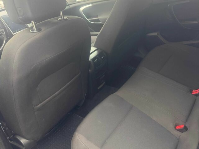 Опель Инсигния 2012 в Львове на Automoto.ua Черный Опель Инсигния, объемом двигателя 1.4 л и пробегом 160 тыс. км за 8000 $, фото 5 на Automoto.ua