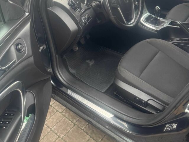 Опель Инсигния 2012 в Львове на Automoto.ua Черный Опель Инсигния, объемом двигателя 1.4 л и пробегом 160 тыс. км за 8000 $, фото 9 на Automoto.ua