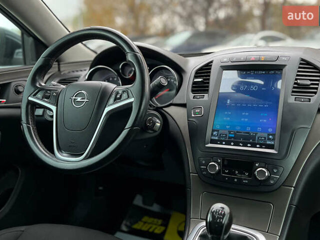 Чорний Опель Інсігнія, об'ємом двигуна 1.36 л та пробігом 161 тис. км за 8750 $, фото 16 на Automoto.ua