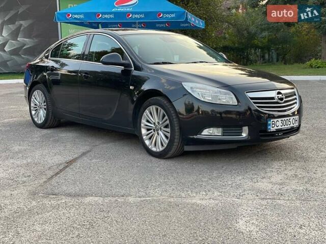 Черный Опель Инсигния, объемом двигателя 1.96 л и пробегом 263 тыс. км за 8500 $, фото 2 на Automoto.ua