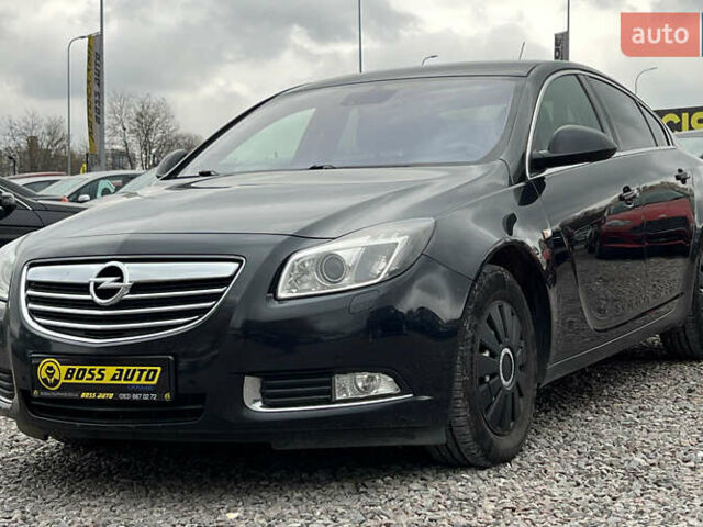 Чорний Опель Інсігнія, об'ємом двигуна 1.36 л та пробігом 161 тис. км за 8750 $, фото 2 на Automoto.ua
