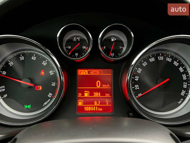 Чорний Опель Інсігнія, об'ємом двигуна 1.36 л та пробігом 161 тис. км за 8750 $, фото 11 на Automoto.ua