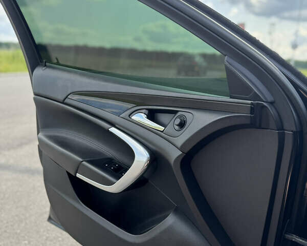 Черный Опель Инсигния, объемом двигателя 1.96 л и пробегом 285 тыс. км за 6500 $, фото 8 на Automoto.ua